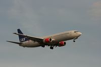 LN-RCX @ EGLL - Taken at Heathrow Airport, June 2010 - by Steve Staunton