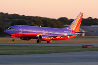 N343SW @ ORF - Southwest Airlines N343SW (FLT SWA816) departing RWY 5 en route to Orlando Int'l (KMCO). - by Dean Heald