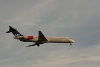 SE-DIC @ EGLL - Taken at Heathrow Airport, June 2010 - by Steve Staunton