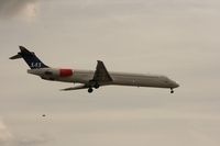 SE-DIN @ EGLL - Taken at Heathrow Airport, June 2010 - by Steve Staunton