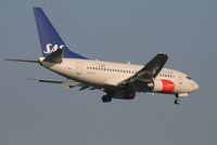 LN-RPA @ EBBR - Flight SK589 is descending to RWY 02