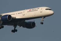 N703TW @ EBBR - Arrival of flight DL140 to RWY 02