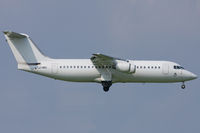 LZ-HBG @ LOWW - Hemus Air