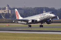 OE-IHD @ LOWW - NLY [HG] flyNiki - by Delta Kilo