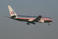 N362AA @ EBBR - Flight AA088 is descending to RWY 02 - by Daniel Vanderauwera