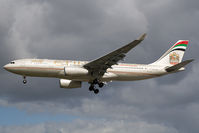A6-EYN @ EGLL - Ethiad Airlines A330-200 - by Andy Graf-VAP