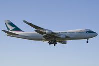 B-LID @ EGLL - Cathay Pacific 747-400 - by Andy Graf-VAP
