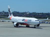 VH-EBC @ PER - Jetstar A330 - by Henk Geerlings