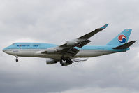 HL7461 @ EGLL - Korean Air 747-400 - by Andy Graf-VAP