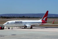 VH-VXE @ PER - Qantas - by Henk Geerlings