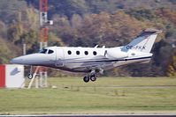 OE-FKK @ LOWW - SkyShuttle GmbH - by Delta Kilo