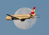 OE-LBC @ LOWW - Sunrise