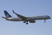N41140 @ EGLL - Continental Airlines 757-200 - by Andy Graf-VAP