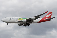 VH-OJS @ EGLL - Qantas 747-400 - by Andy Graf-VAP