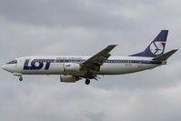 SP-LLB @ EGLL - LOT 737-400 - by Andy Graf-VAP