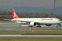TC-JJE @ VIE - Turkish Airlines