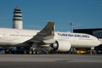 TC-JJE @ LOWW - Turkish Airlines Boeing 777-300 - by Dietmar Schreiber - VAP