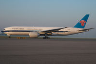 B-2071 @ LOWW - China Southern Boeing 777-200 - by Dietmar Schreiber - VAP