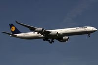 D-AIHI @ EDDF - on final RW07R - by Friedrich Becker