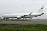 HZ-102 @ EGGW - 2001 Boeing 737-8DP(BBJ2)W, c/n: 32451 at Luton - by Terry Fletcher