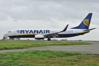 EI-EMB @ EGGW - Ryanair 2010 Boeing 737-8AS, c/n: 38511 at Luton - by Terry Fletcher