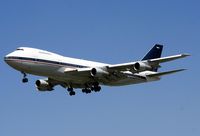 5-8106 @ THR - Iranian Air Force 747-131 is coming to land RWY 29L 
EX Iraqi Airways ( YI-AGN ) - by Fariborz Shammas