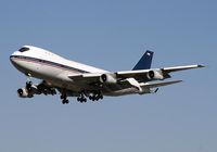 5-8107 @ OIII - Iranian Air Force 747-131(SF) Tanker on short final. - by Fariborz Shammas