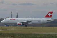 HB-IJO @ LOWW - Swiss - by FRANZ61