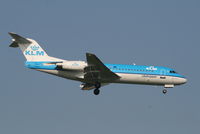 PH-KZD @ EBBR - Flight KL1723 is descending to RWY 02