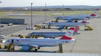 OE-LBR @ LOWW - Morning at the Hotel-Block: Austrian A320, Niki E190, Austrian A321, Austrian 777-200. - by David Goetzl - DGpictures