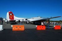 N5017N @ KJQF - B-17