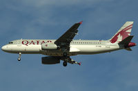 A7-AHB @ VIE - Qatar Airways