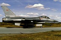 E-198 @ EKSP - taxying to the active - by Friedrich Becker