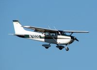 N7102Q @ DTN - Landing at Downtown Shreveport. - by paulp