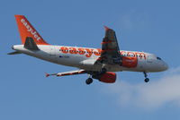 G-EZDP @ LOWW - Easy Jet