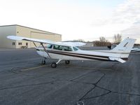 N9002E @ KAXN - Cessna 172N Skyhawk on the line. - by Kreg Anderson