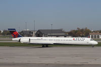 N911DA @ MSP - A true DL aircraft at MSP! - by Duncan Kirk