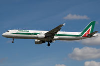 I-BIXT @ EGLL - Alitalia A321 - by Andy Graf-VAP