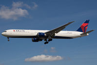 N832MH @ EGLL - Delta Airlines 767-400 - by Andy Graf-VAP