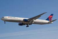 N831MH @ EGLL - Delta Airlines 767-400 - by Andy Graf-VAP