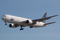 SP-LPE @ EGLL - LOT 767-300 - by Andy Graf-VAP