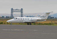 N470LX @ KAPC - Flight Options Raytheon 400A arriving from KSMO/Santa Monica, CA for visit to KAPC/Napa County Airport, CA - framed by Napa River RR Bridge - by Steve Nation