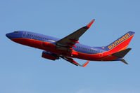 N205WN @ ORF - Southwest Airlines N205WN (FLT SWA2022) climbing out from RWY 5 enroute to Chicago Midway Int'l (KMDW).