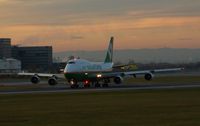 B-16402 @ LOWW - B-16302 @ VIE - by Aviona