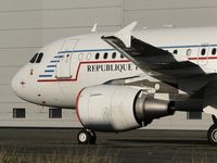 F-RBFB @ LFBD - storage Sogerma - by Jean Goubet/FRENCHSKY