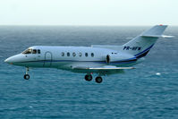 PR-HFW @ SXM - Visitor - by Wolfgang Zilske
