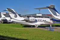N275MT @ EGGW - 1983 Canadair Ltd CL-600 CHALLENGER, c/n: 3007 at Luton - by Terry Fletcher