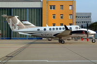 N724EU @ EDDK - visitor - by Wolfgang Zilske