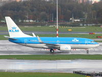 PH-BGI @ EHAM - KLM Royal Dutch Airlines - by Chris Hall