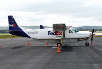 N790FE @ KSMX - FEDEX Feeder 1991 Cessna 208B @ Alan Hancock Field/Santa Maria Public Airport, CA - by Steve Nation